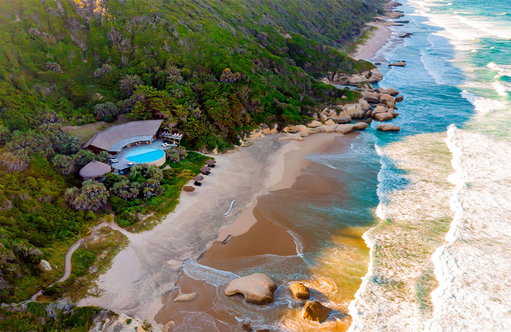 Mozambique Beach Escape - image 3